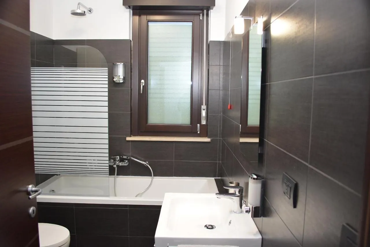 Ginevra Home Сесто-Сан-Джованни Апартаменты