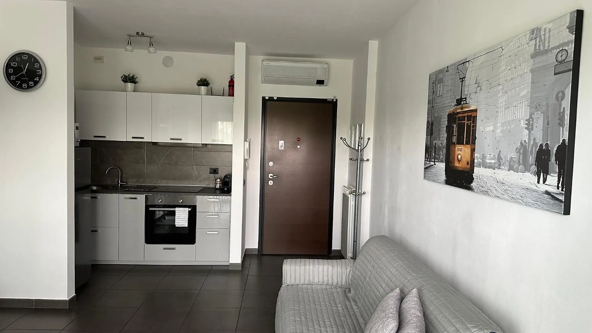 Апартаменты Ginevra Home Сесто-Сан-Джованни Италия